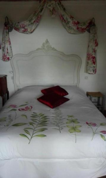 Bed and Breakfast Domaine Du Mont Scolan Montgardon Exterior foto